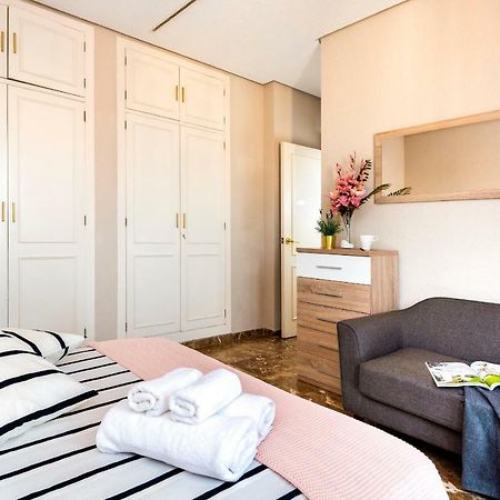 Hsh Suites Republica Sevilla Buitenkant foto